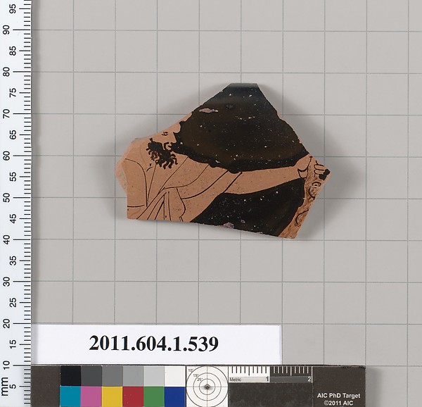 Terracotta rim fragment of a kylix (drinking cup)