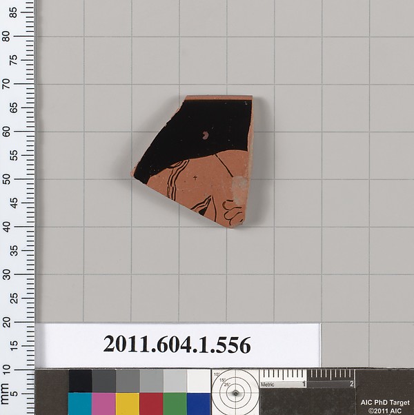 Terracotta rim fragment of a kylix (drinking cup)