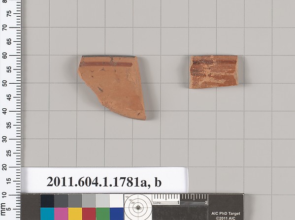 Terracotta rim fragments of kylikes(drinking cups)