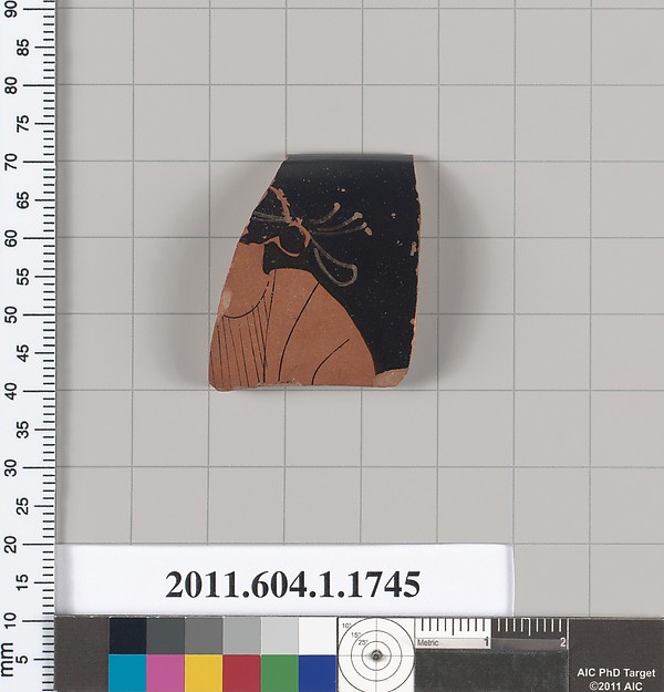 Terracotta rim fragment of a kylix (drinking cup)