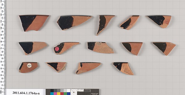 Terracotta rim fragments of kylikes(drinking cups)