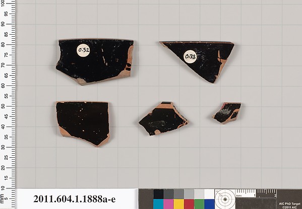 Terracotta rim fragments of kylikes (drinking cups)