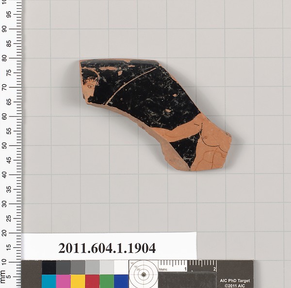 Terracotta rim fragment of a kylix (drinking cup)