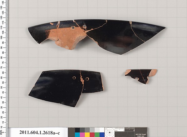 Terracotta rim fragments of a kylix (drinking cup)