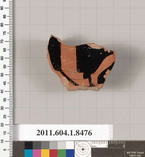Terracotta fragment of a stemless kylix (drinking cup)