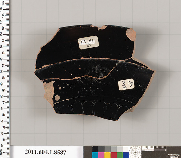 Terracotta rim fragment of a stemless kylix (drinking cup)