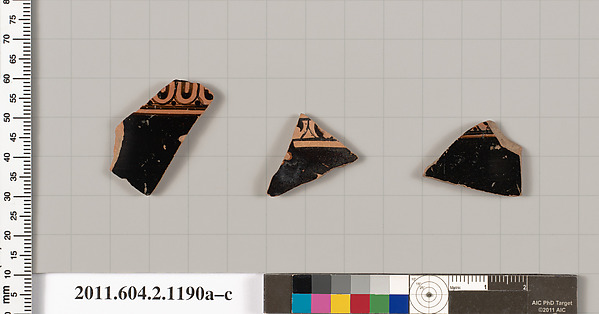 Terracotta fragments from closed shapes