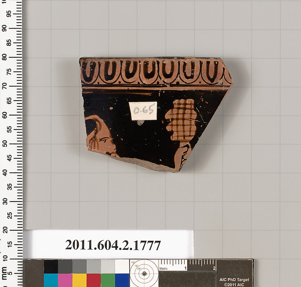 Terracotta rim fragment of a skyphos (deep drinking cup)