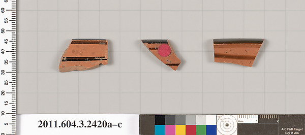 Terracotta rim fragments of kylikes: eye-cups (drinking cups)?