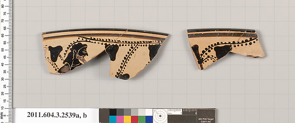 Terracotta rim fragments of a kylix (drinking cup)