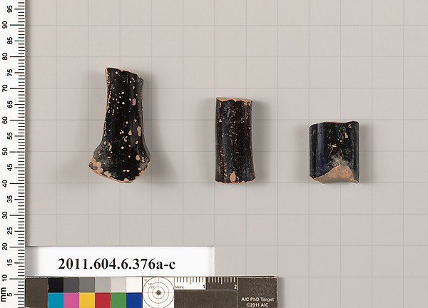 Terracotta fragments of undetermined shapes