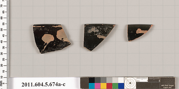 Terracotta rim fragments of kylikes (drinking cups)