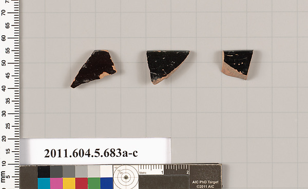 Terracotta rim fragments of kylikes (drinking cups)