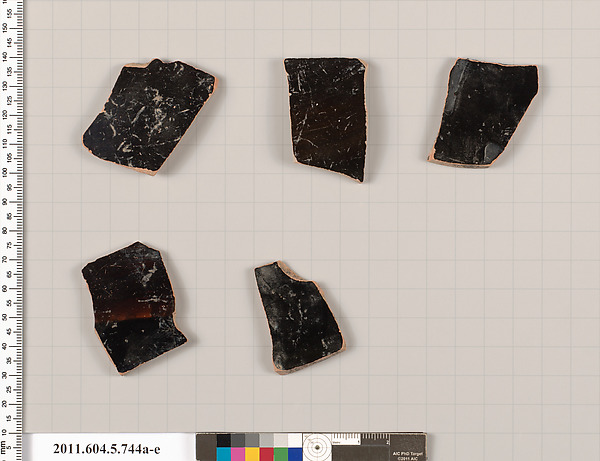 Terracotta fragments of kylikes (drinking cups)