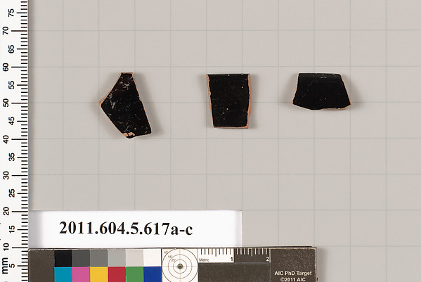 Terracotta rim fragments of kylikes (drinking cups)