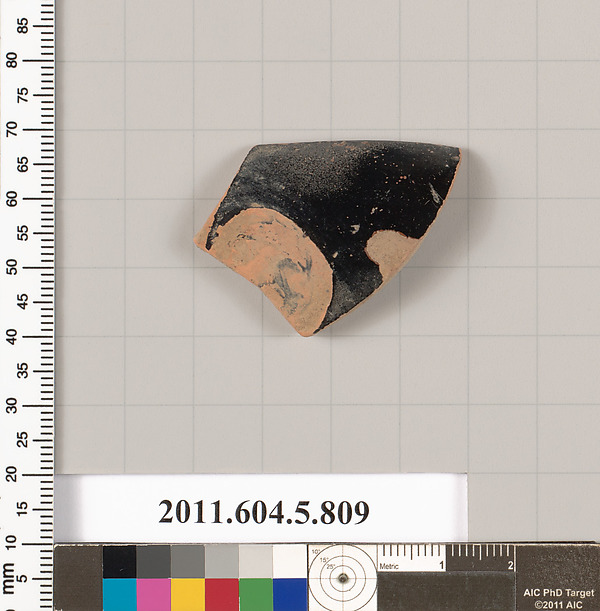 Terracotta rim fragment of a kylix (drinking cup)