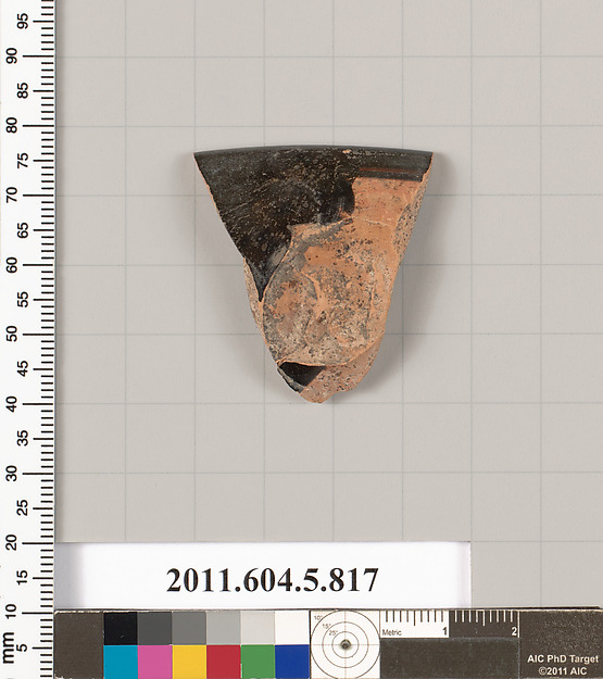Terracotta rim fragment of a kylix (drinking cup)