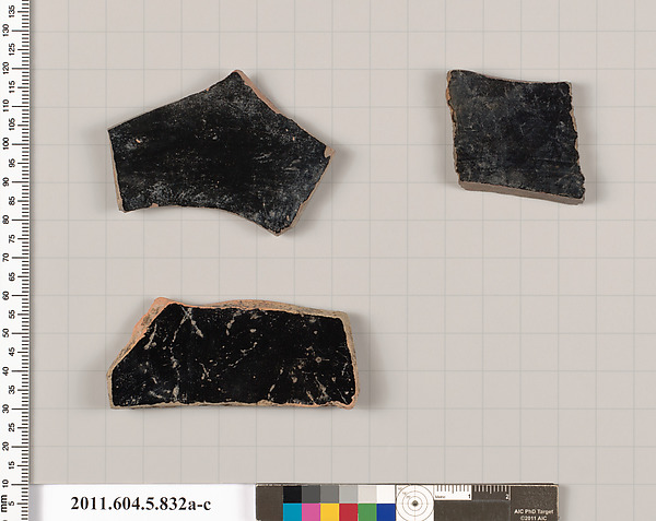 Terracotta fragments of kylikes (drinking cups)