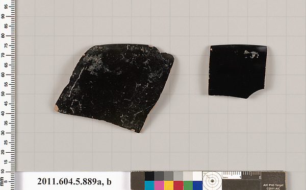 Terracotta rim fragments of kylikes (drinking cups)