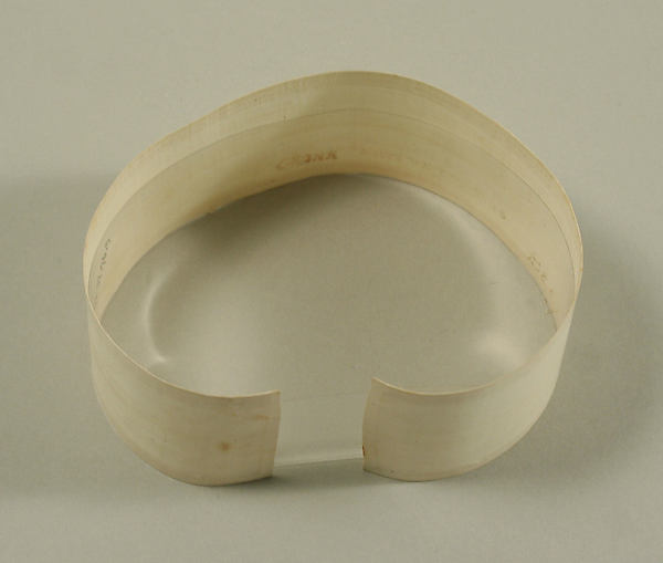 Collar