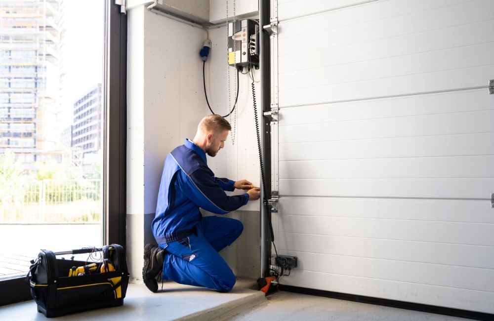 High-Quality Garage Door Repairs Across Washington