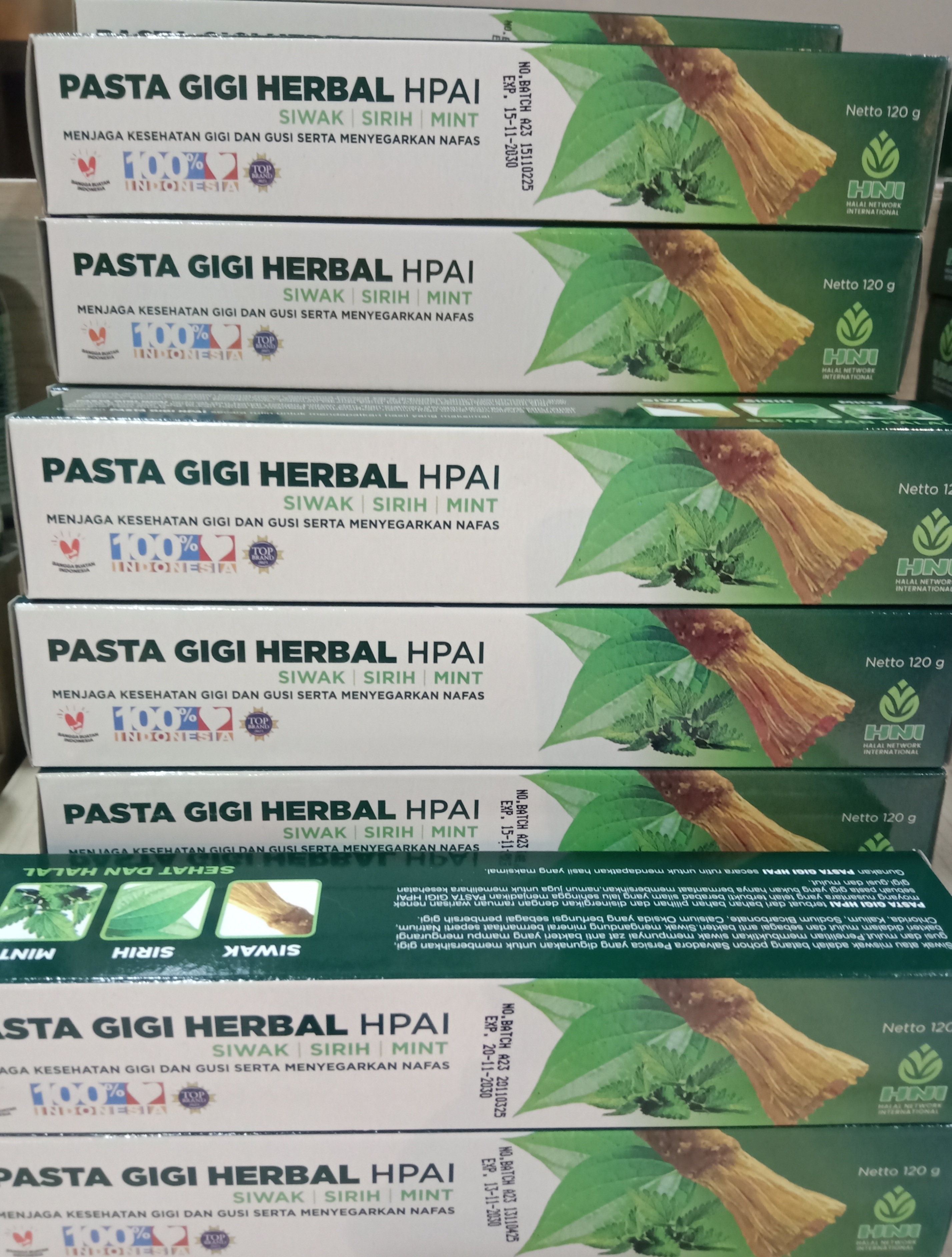 PASTA GIGI HERBAL  120gr. Halal 100 %.