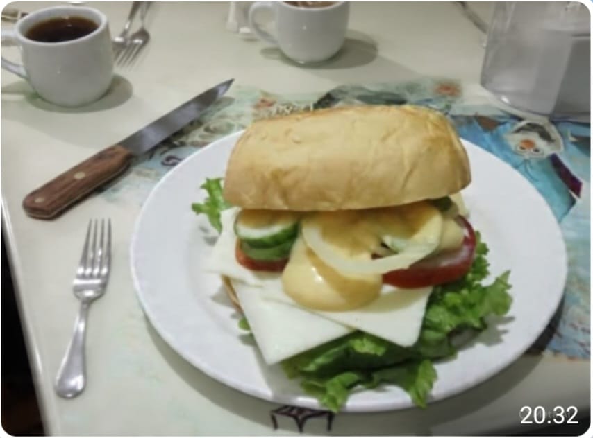 Joss Burger Cheese 