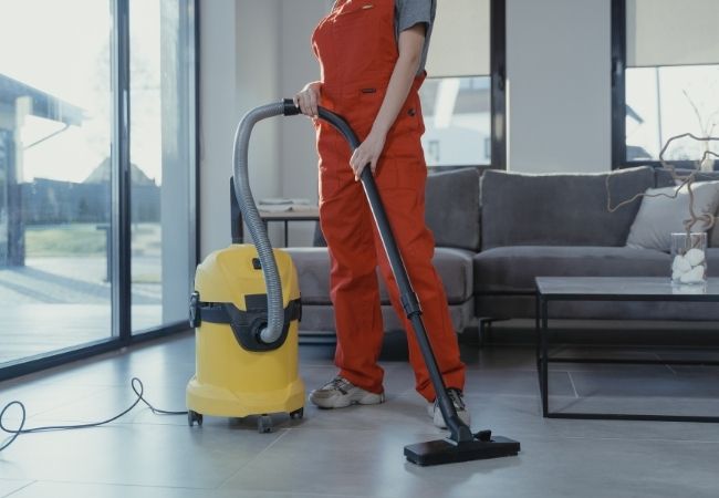 Commercial Cleaning for Commercial Complexes