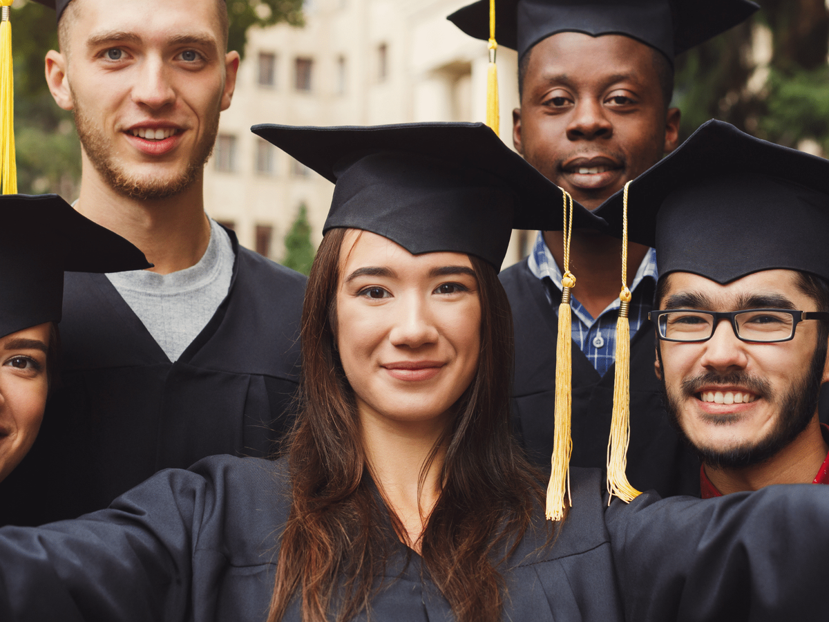 Make Graduation Day 2022 Epic With a Group Video Gift