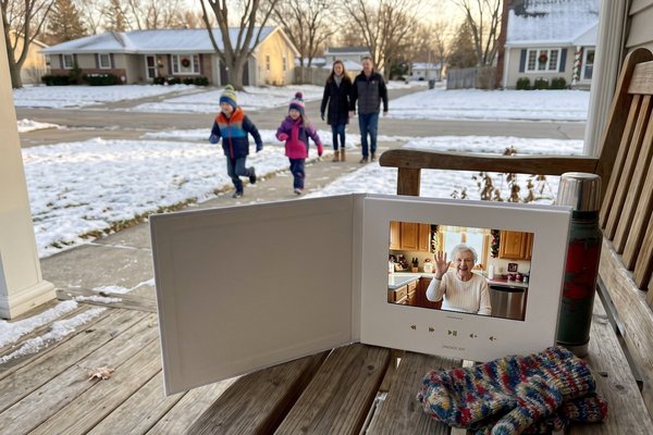 Activities on Christmas Day: 14 Things to Do After the Presents