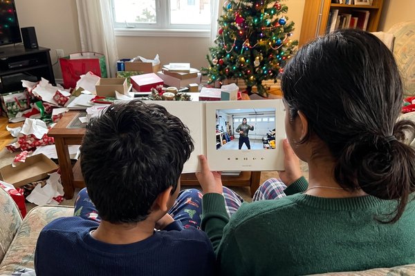 Christmas List for Teens: 15 Ideas They'll Use