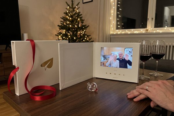 First Christmas Married: 12 Traditions to Start as Newlyweds