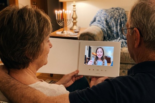 Happy Hanukkah Wishes and Messages: 50+ Ideas for Cards, Texts and Video