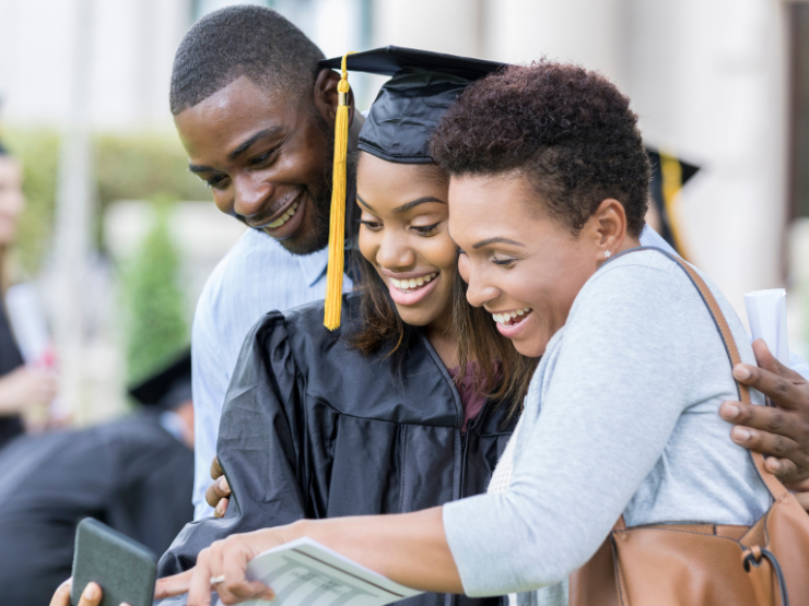 The Graduation Gift for Your Daughter That Says Everything You Feel