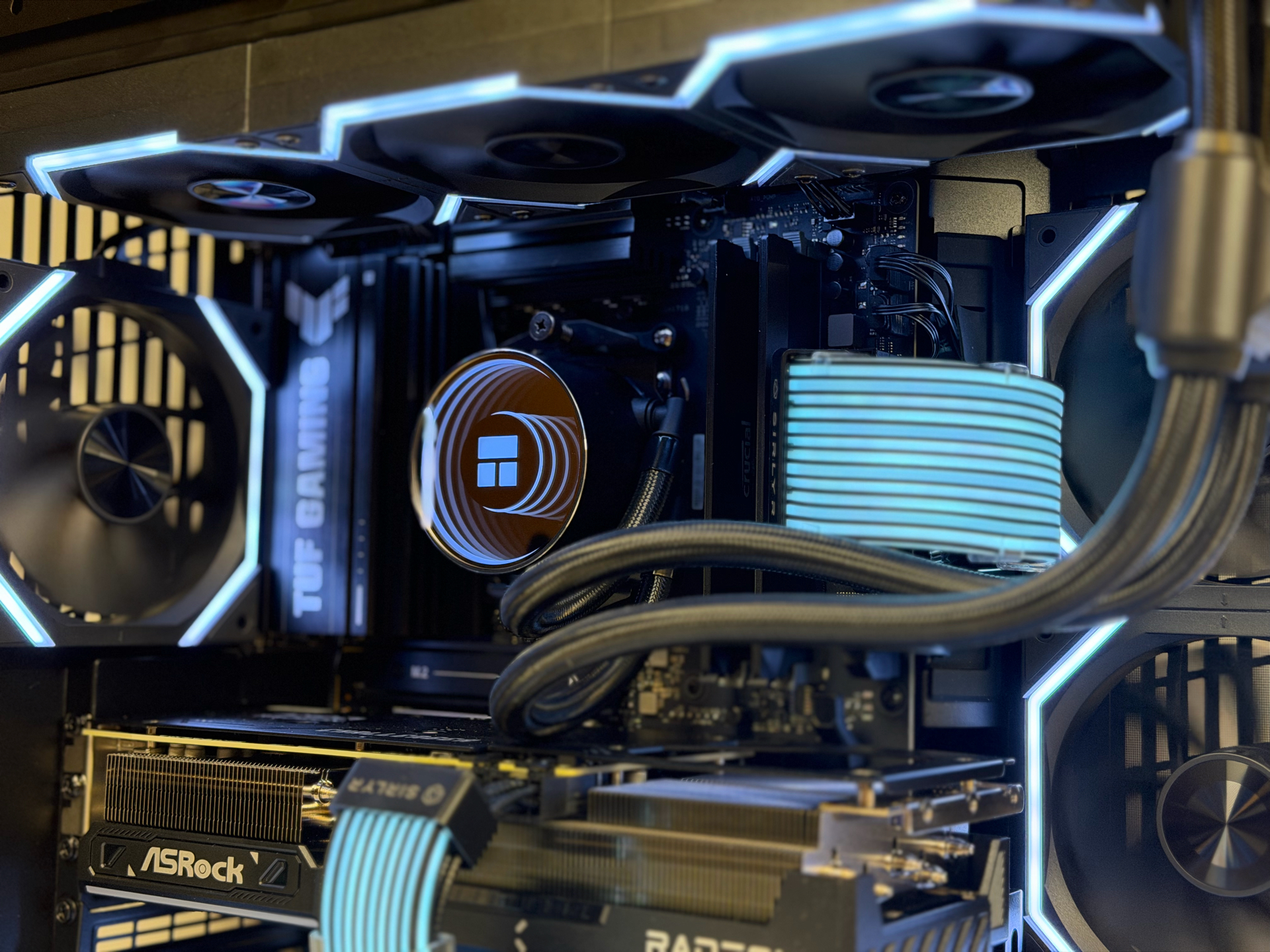 Signature Series RX 9070 XT • Ryzen 7700X • 32GB DDR5 | 2TB — image 4
