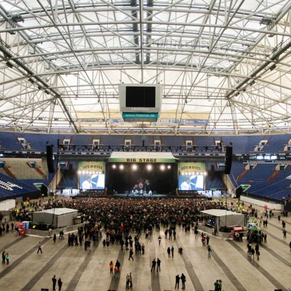 Wedding Bus Rental for Large Groups Vancouver