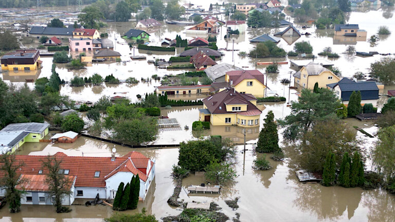 Prof. Jurand WOJEWODA: Powódź czy wezbranie? O wodzie okiem geologa