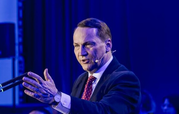 - Radosław Sikorski