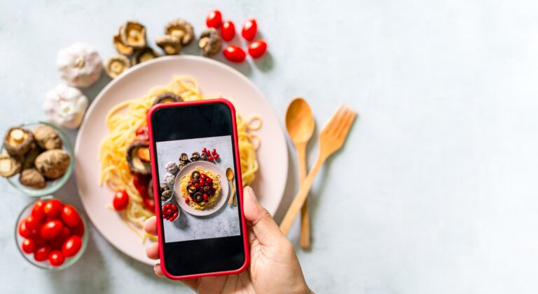 Anna BEDNARSKA: Wrocław - miasto smart food