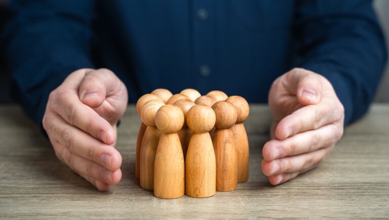 Paulina MATYSIAK: Gdy skończyło się działanie tarcz, a państwo czeka, drastycznie rośnie ubóstwo