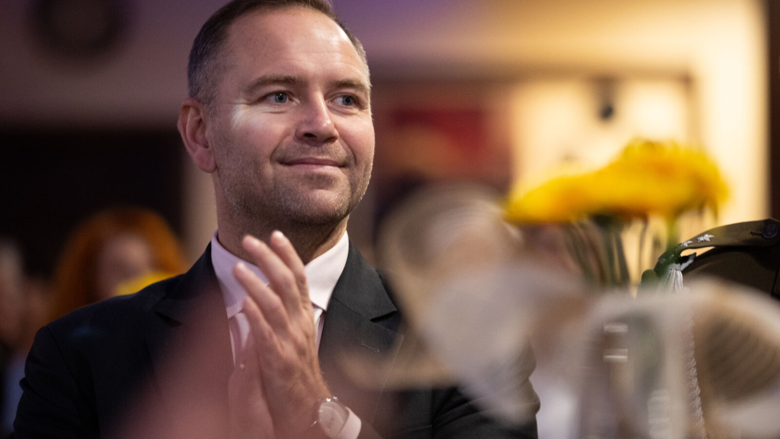 Kim jest Karol Nawrocki kandydat PiS wybory prezydenckie 2025 sondaże życiorys poglądy