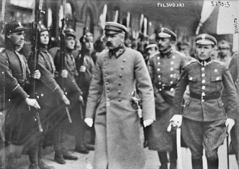 Przedstawiamy Państwu listę rocznic, o których w danym dniu szczególnie warto pamiętać. Na co zwrócić uwagę 14 listopada? 