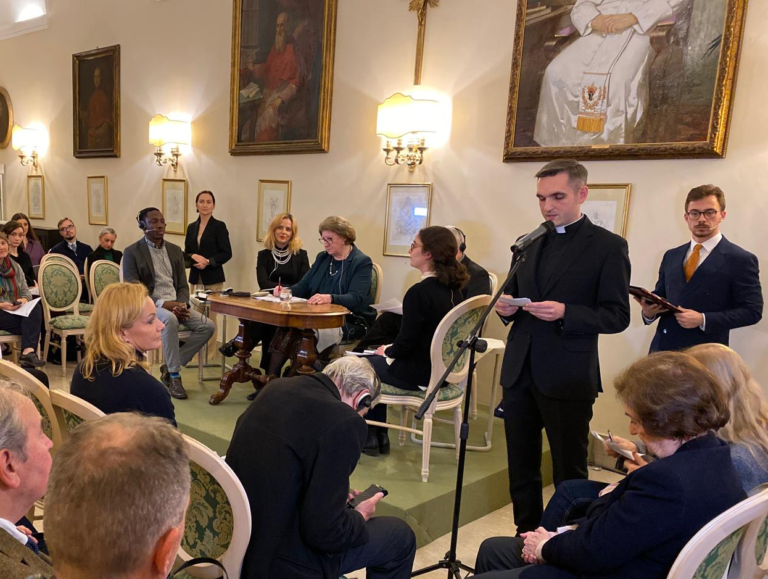 Debata Międzypokoleniowa w Kościele i Hospicjum św. Stanisława
