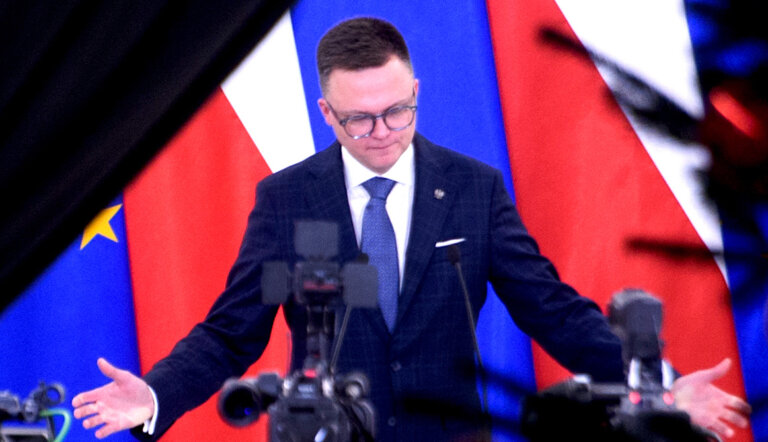 Szymon HOŁOWNIA startuje