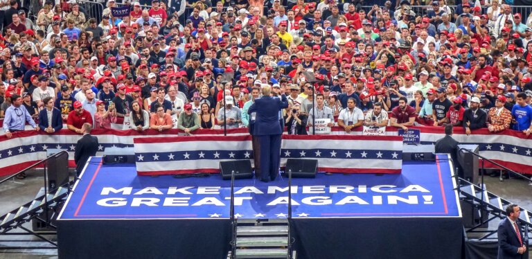 Prof. Krzysztof PAWŁOWSKI: Można podziwiać, jak hasło „MAGA” zjednoczyło Amerykanów