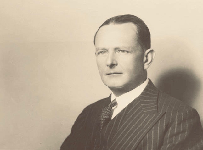 Hrabia Edward Raczyński, zasłużony polityk i dyplomata, został Prezydentem RP na uchodźstwie w 1979 r. Miał wówczas 87 lat. Był najstarszą osobą w historii Polski, która pełniła to stanowisko. Zmarł w 1993 r., w wieku 101 lat i 7 miesięcy. Żaden były Prezydent RP nie dożył takiego wieku.