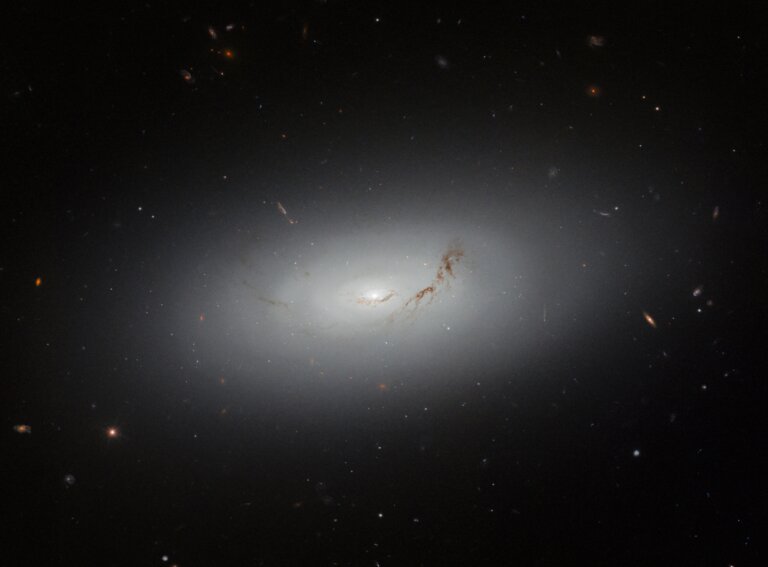 NGC 3156