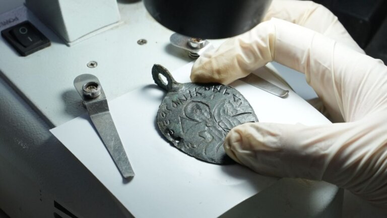 Amulet