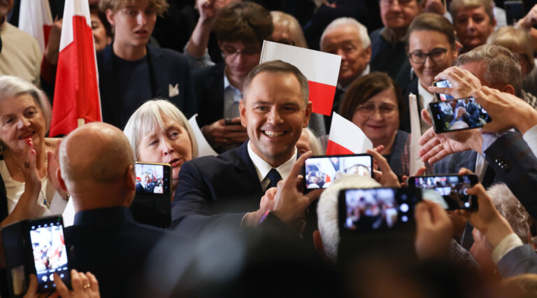 Sondaż Karol NAWROCKI kto wygra wybory prezydenckie 2025 jakie szanse Karola Nawrockiego na prezydenta