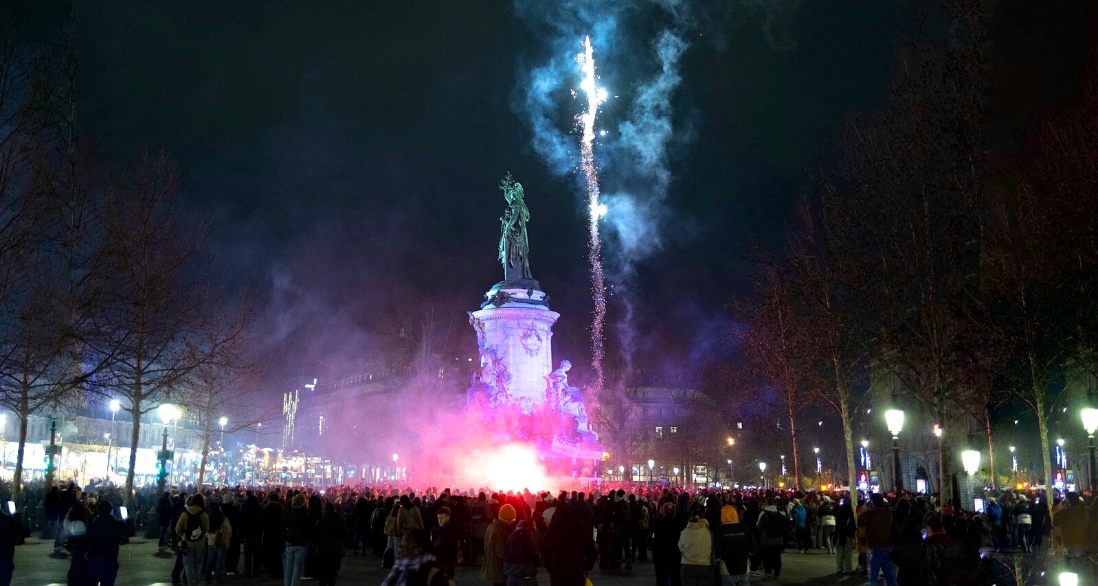 Prof. Chantal DELSOL: Francuski danse macabre nad trumną Le Pena